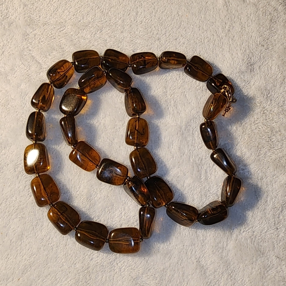 Vintage Trifari Amber Brown Lucite Bead Necklace – Chunky Statement Jewelry